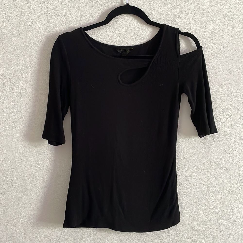 Keyhole and Cold Shoulder Top - Picture 2 of 5